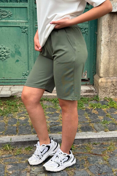 TEXTURED ONE COLOR WOMAN SHORTS LIGHT GREEN/JEZB - 2