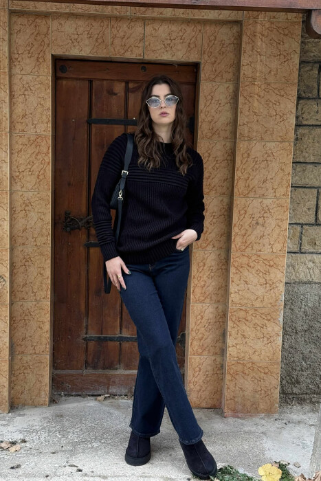 THICK SIMPLE WOMAN SWEATER BLACK/ E ZEZE 