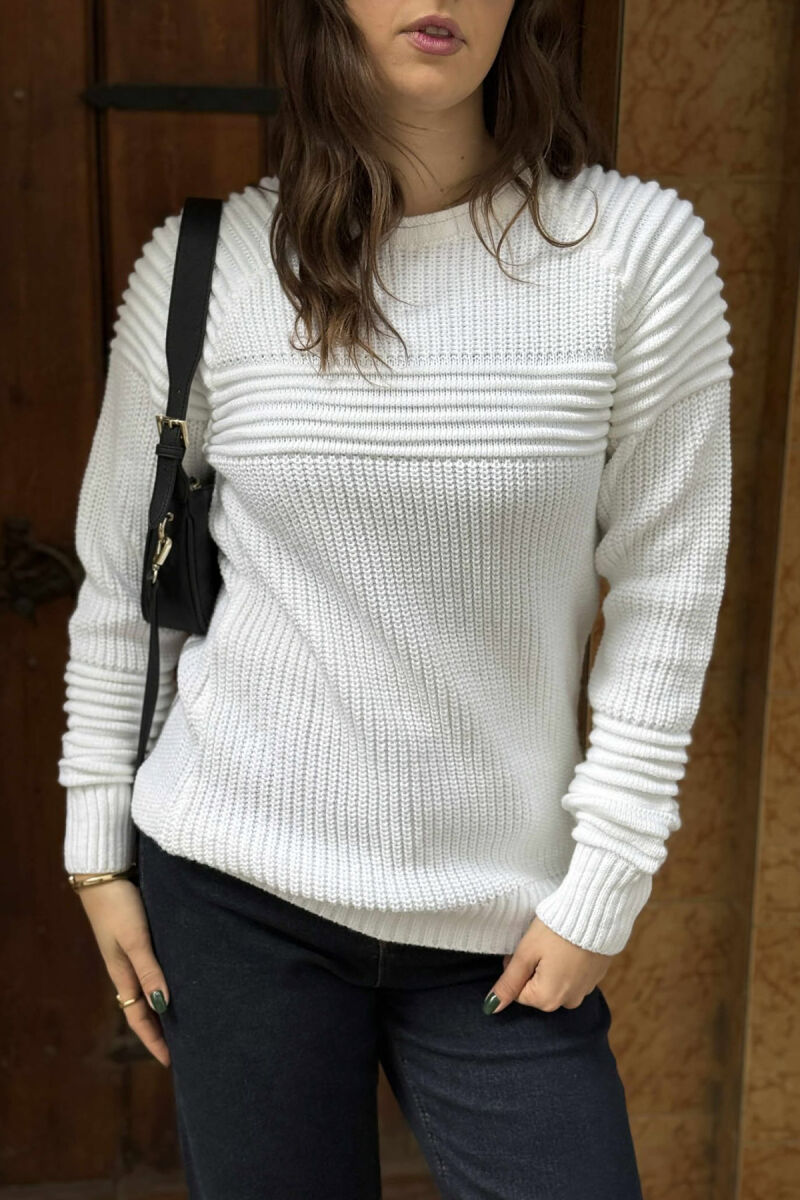 THICK SIMPLE WOMAN SWEATER WHITE-E BARDHE - 4
