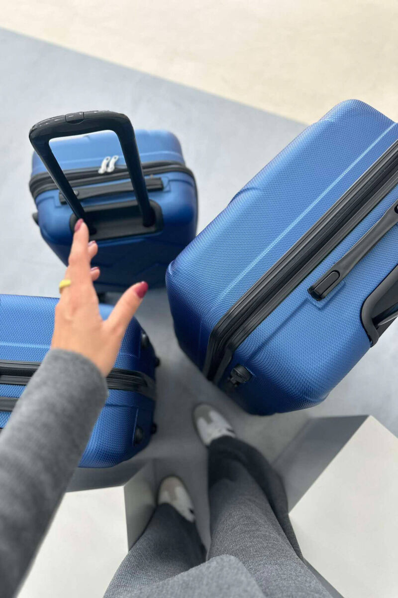 THREE PIECES LUGGAGE SET BLUE/BLU - 4