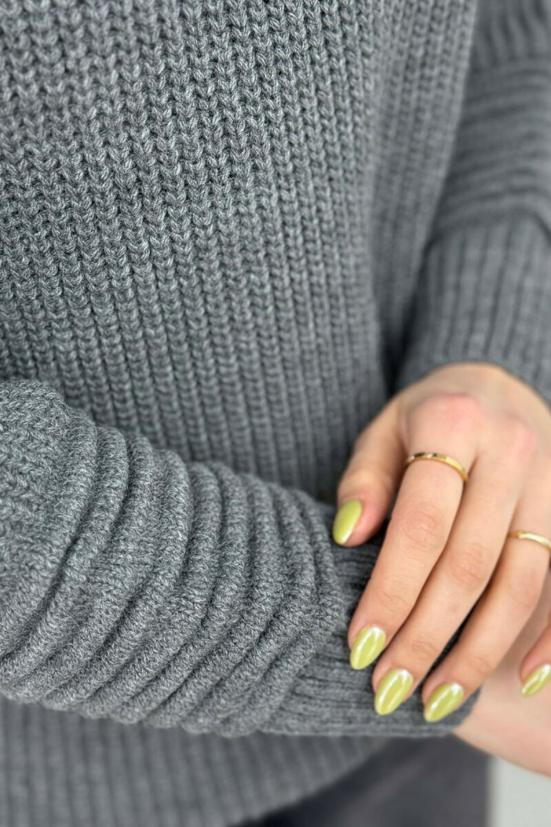 TRIKO E THJESHTE PER FEMRA NE NGJYRE GRI TE ERRET - 3