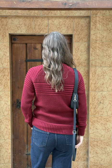 TRIKO E THJESHTE PER FEMRA NE NGJYRE VISHNJE - 2