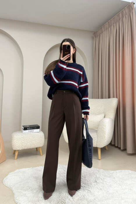 TRIKO ME DIZAJN ME VIJA ME JAKE RRETHORE PER FEMRA NE NGJYRE BLU TE ERRET - 3