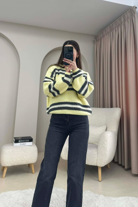 TRIKO ME DIZAJN ME VIJA ME JAKE RRETHORE PER FEMRA NE NGJYRE TE VERDHE - 2