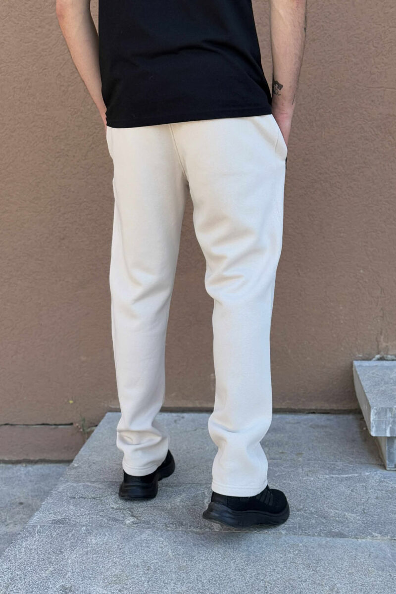 TUTA ME PUSH ME DETAJIN E XHEPIT PËR MESHKUJ NË NGJYRËN BEZHË - 4