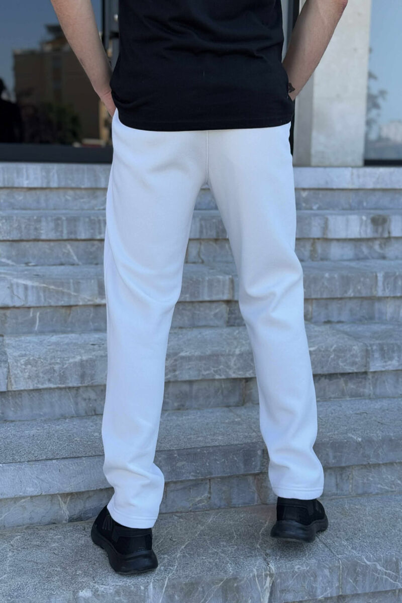 TUTA ME PUSH ME DETAJIN E XHEPIT PËR MESHKUJ NË NGJYRËN E BARDHË - 4