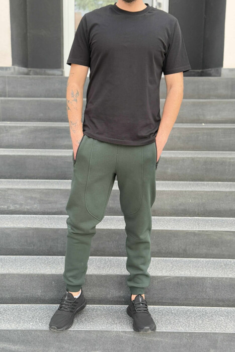 TUTA NJË NGJYRËSHE ME PUSH PËR MESHKUJ NË NGJYRËN JESHILE - 2