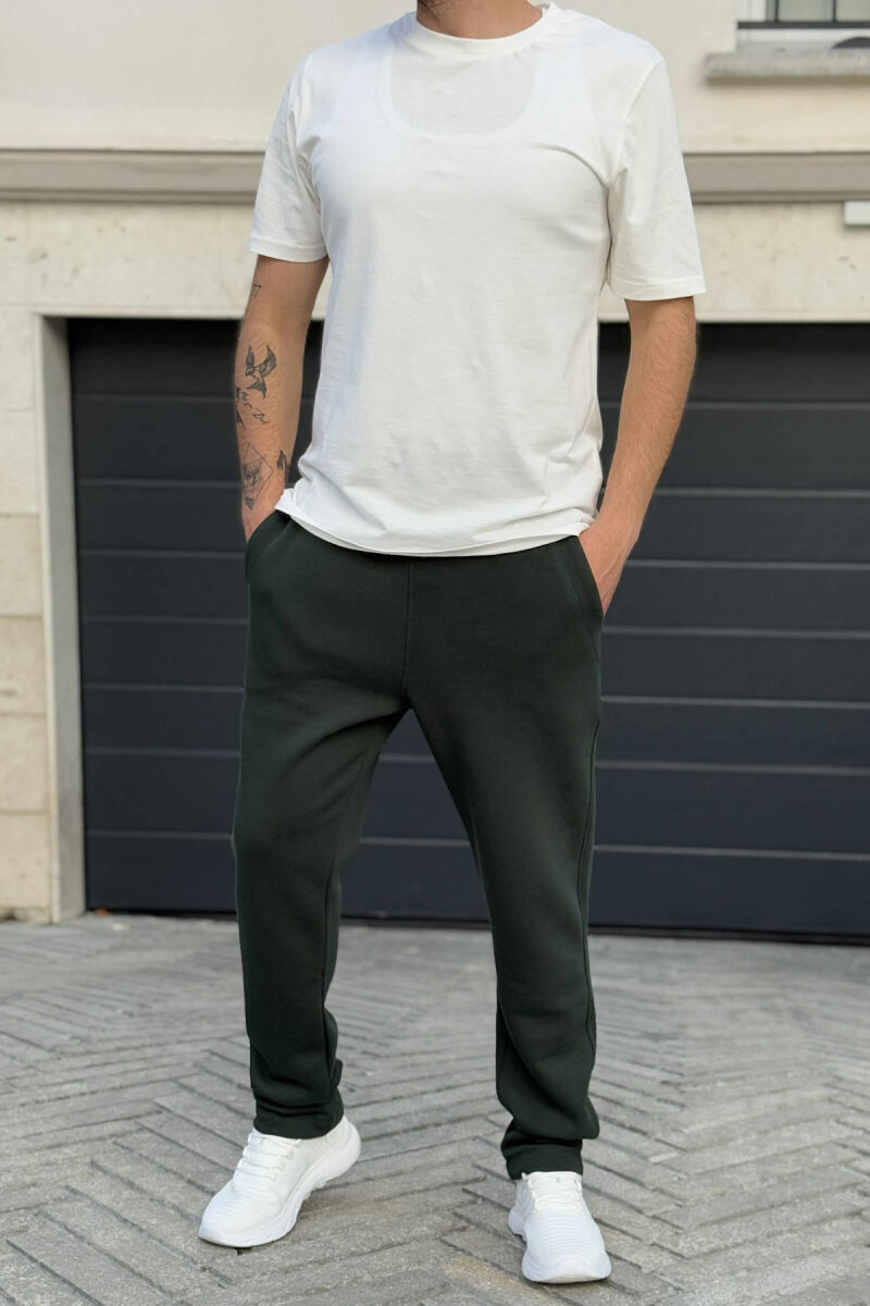 TUTA NJË NGJYRËSHE TË THJESHTA ME PUSH PËR MESHKUJ NË NGJYRËN JESHILE - 2