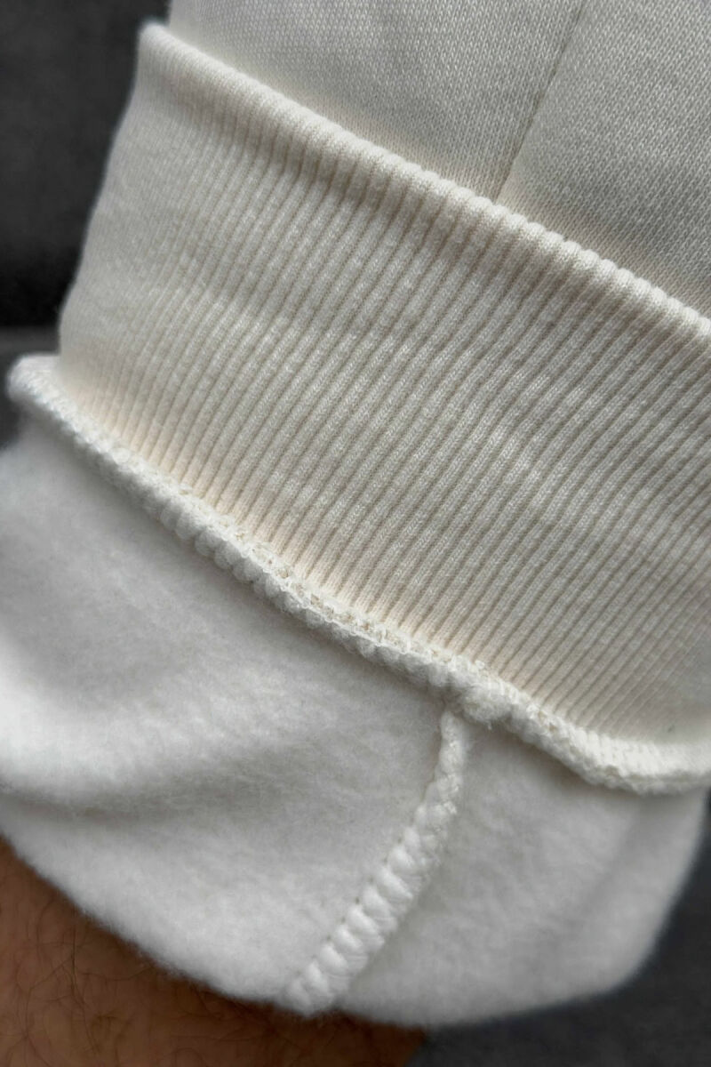 TUTA NJË NGJYRËSHE TË THJESHTA ME PUSH PËR MESHKUJ NË NGJYRËN KREM - 5