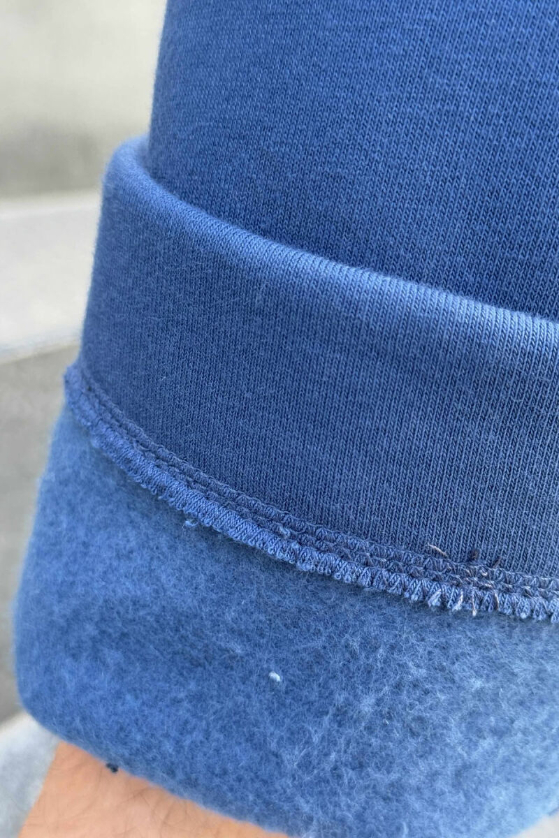 TUTA NJË NGJYRËSHE TË THJESHTA PËR MESHKUJ NË NGJYRËN BLU - 5