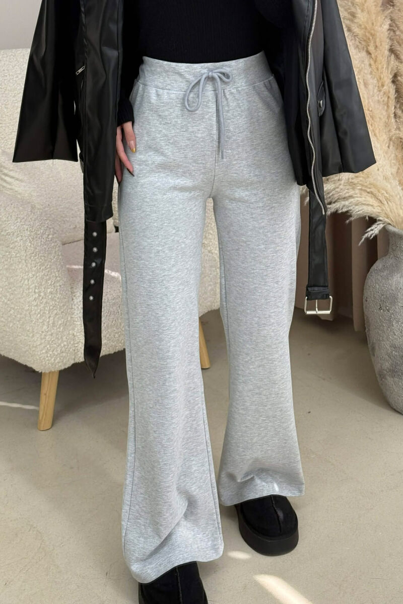 TUTA NJËNGJYRËSHE ELASTIKE NË BELI PËR FEMRA NË NGJYRËN GRI - 1