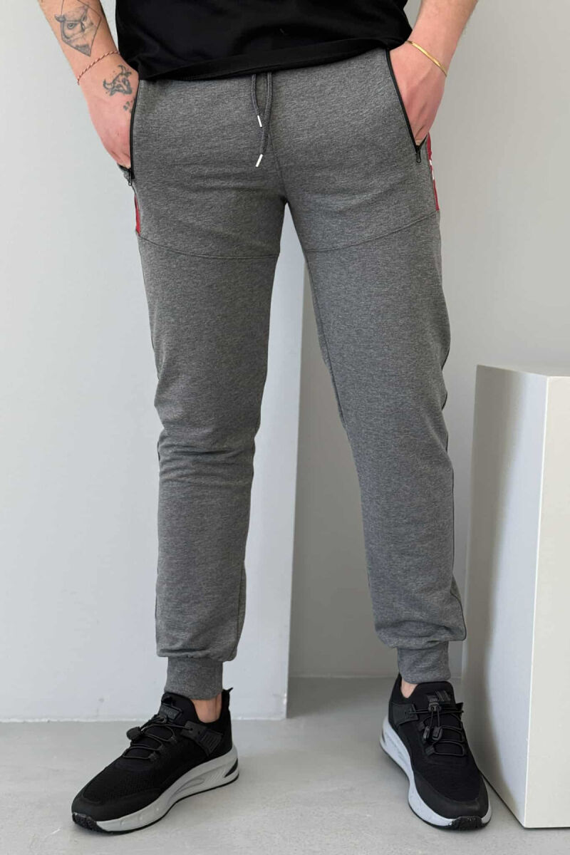 TUTA PAMBUKU PËR MESHKUJ NË NGJYRË GRI TË ERRËT - 1