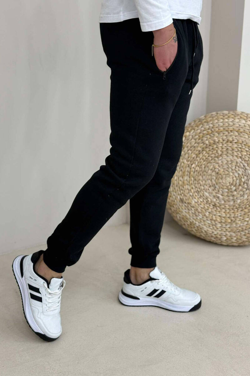 TUTA TË THJESHTA ME PUSH PËR MESHKUJ NË NGJYRËN E ZEZË - 5