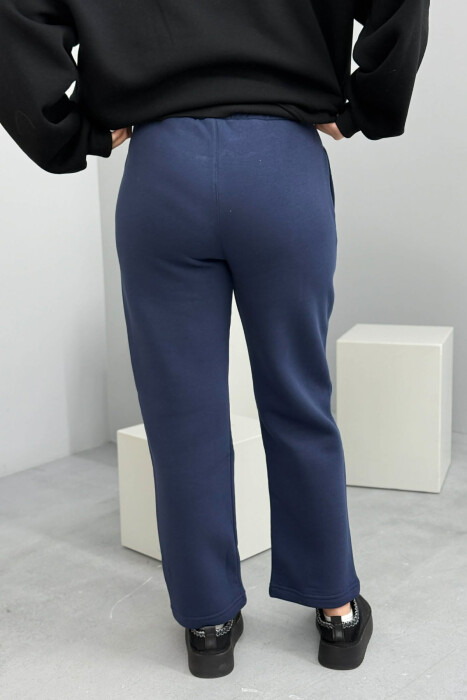 ONE COLOR SIMPLE FLUFFY WOMEN SWEATPANTS DARK BLUE/BEE - 2