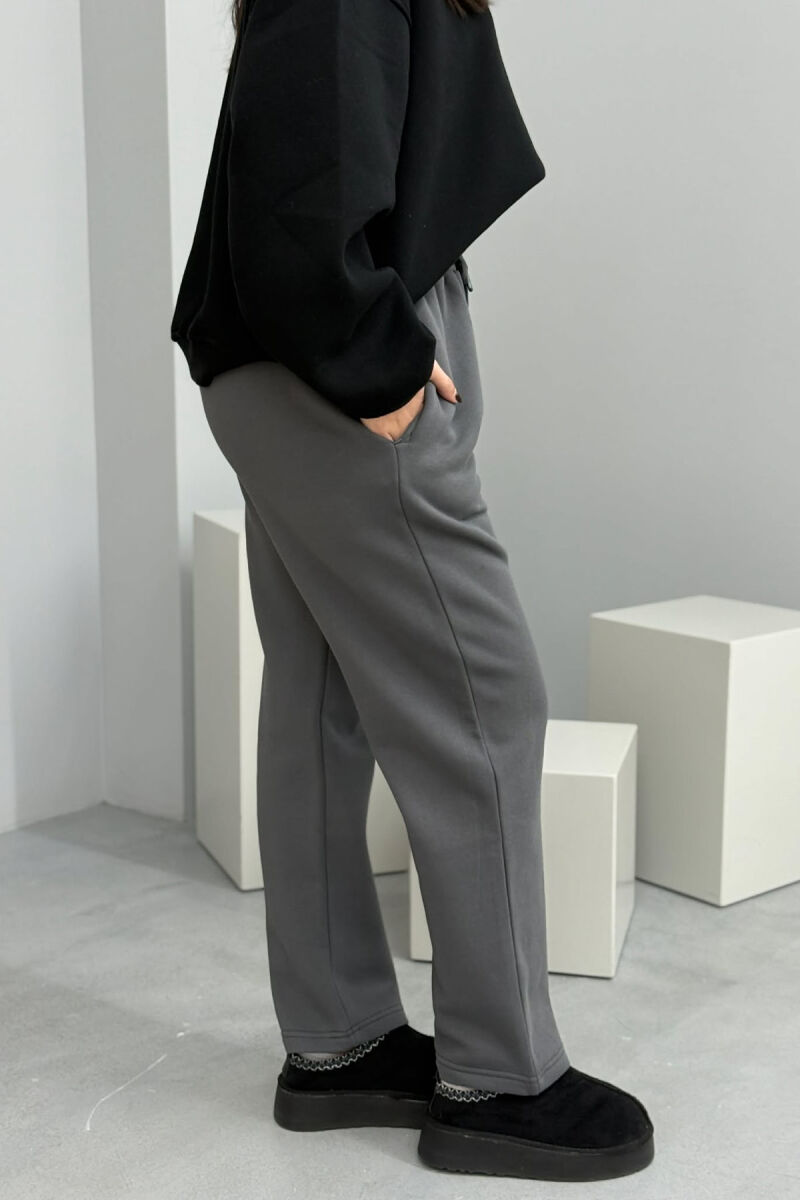 TUTA TE THJESHTA NJE NGJYRESHE ME PUSH PER FEMRA NE NGJYRE GRI TE ERRET - 5