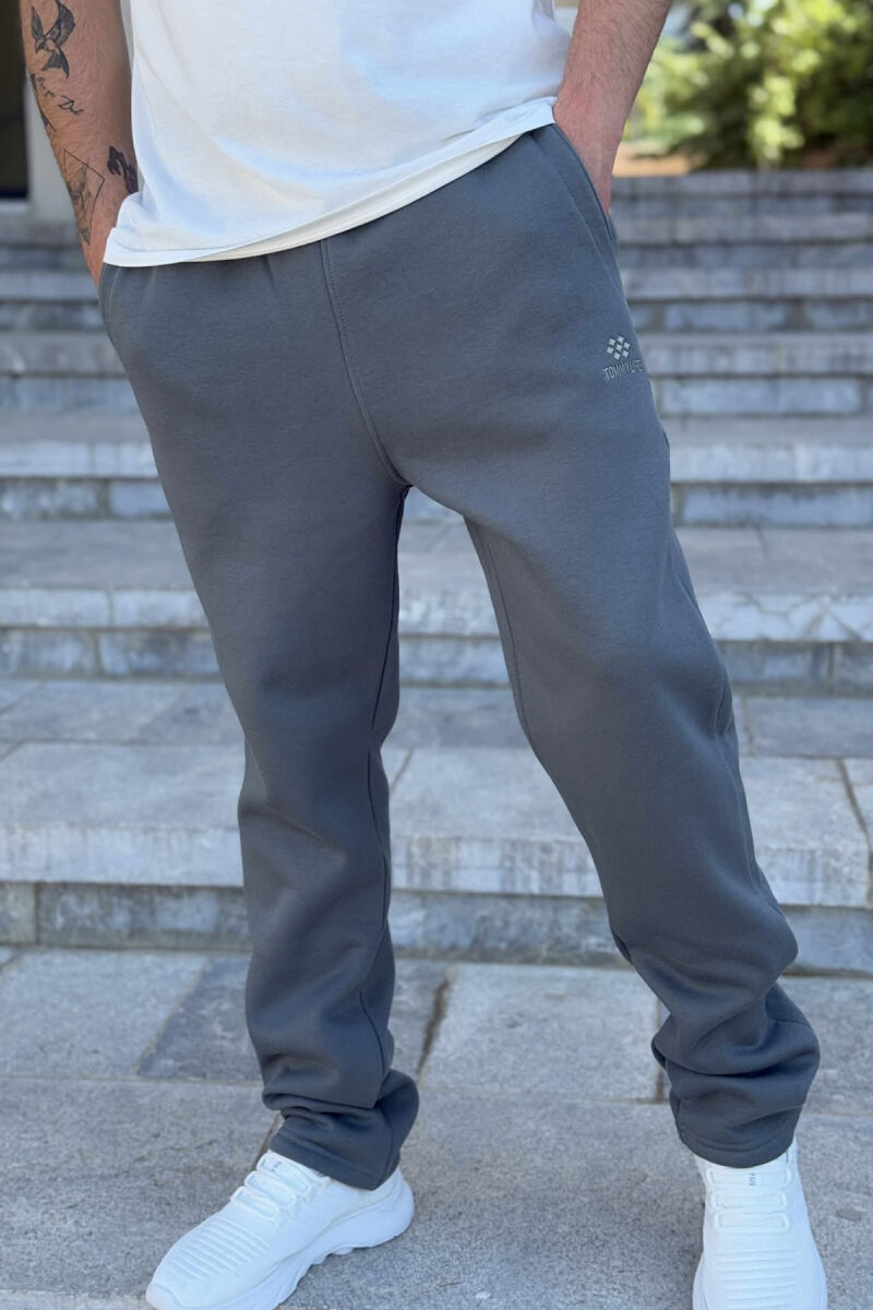 TUTA TË THJESHTA NJË NGJYRËSHE ME PUSH PËR MESHKUJ NË NGJYRËN GRI TË ERRËT - 1