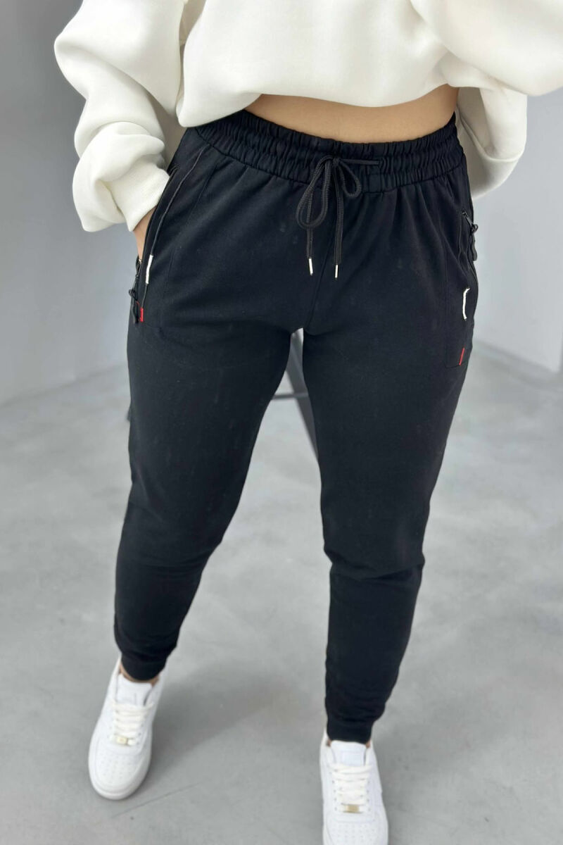 TUTA TË THJESHTA PËR FEMRA NË NGJYRËN E ZEZË - 2