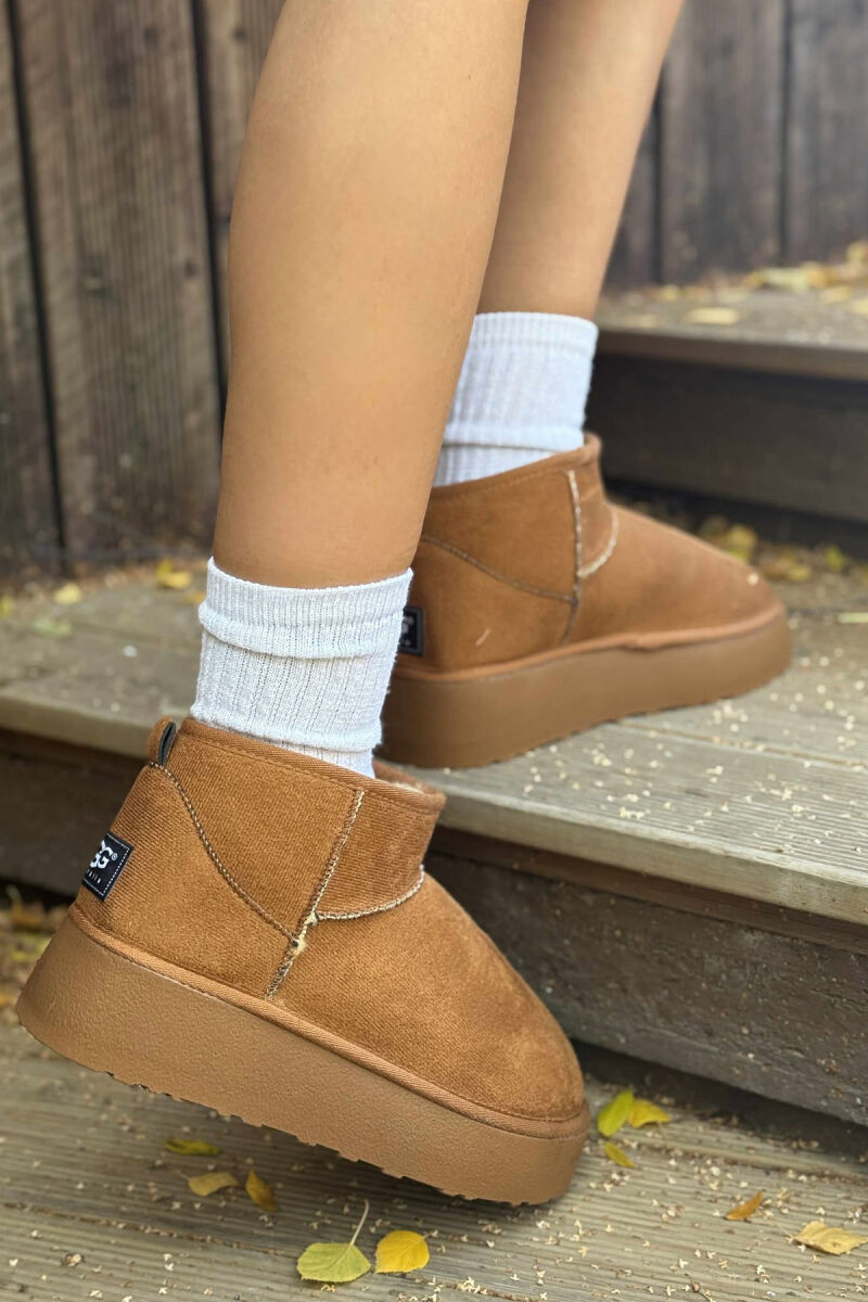 UGG TË SHKURTRA ME PLATFORMË TË LARTË PËR FEMRA NË NGJYRËN KAFE - 4