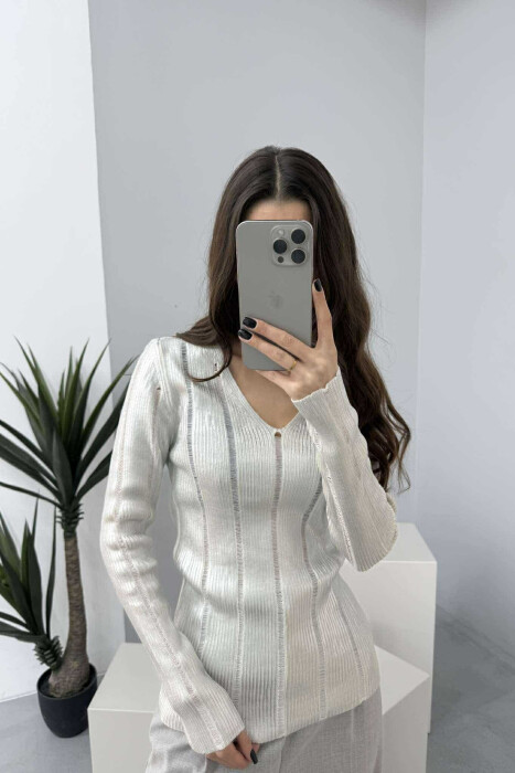 V NECK SIMPLE SHINY WOMEN SWEATER WHITE-E BARDHE 