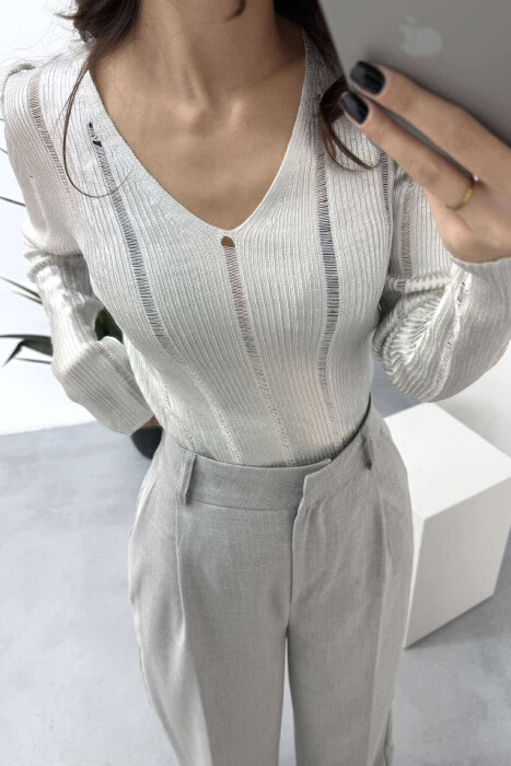 V NECK SIMPLE SHINY WOMEN SWEATER WHITE-E BARDHE - 3