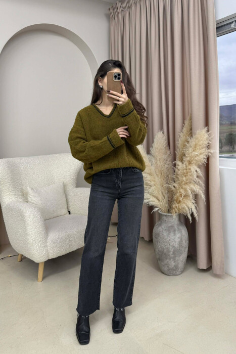 V NECK SIMPLE WOMEN SWEATER OLIVE/ULLI - 1
