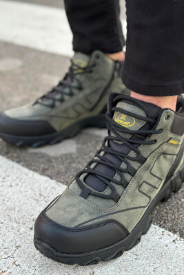 KËPUCË ME QAFË PËR MESHKUJ NË NGJYRË JESHILE E ERRËT - 3