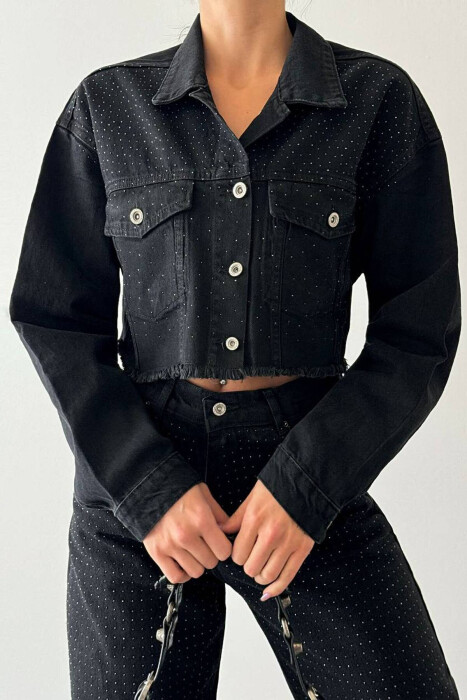 XHAKETE XHINS E SHKURTËR PËR FEMRA NË NGJYRË TË ZEZË - 1