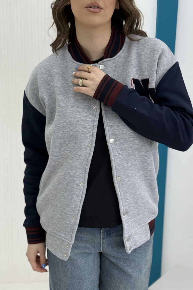 XHAKETË BOMBER E THJESHTË ME PUSH PËR FEMRA NË NGJYRËN GRI ME VISHNJË - 4