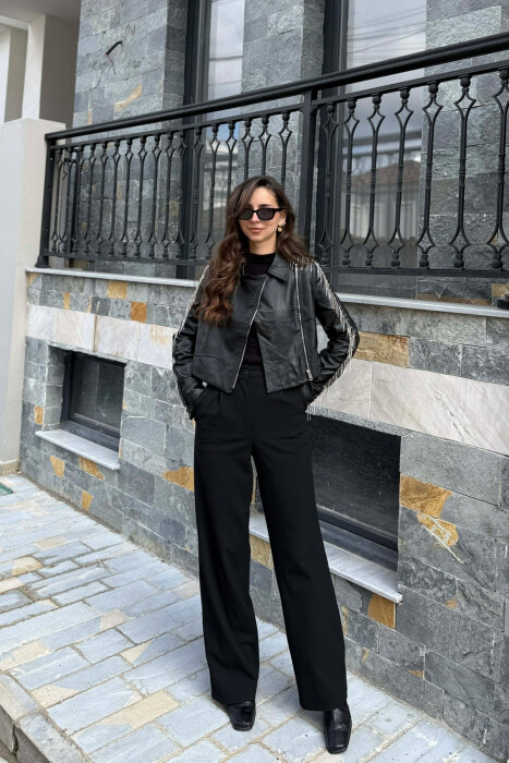 XHAKETE E SHKURTER LEKURE ME DETAJIN E GUREVE PER FEMRA NE NGJYRE TE ZEZE - 4