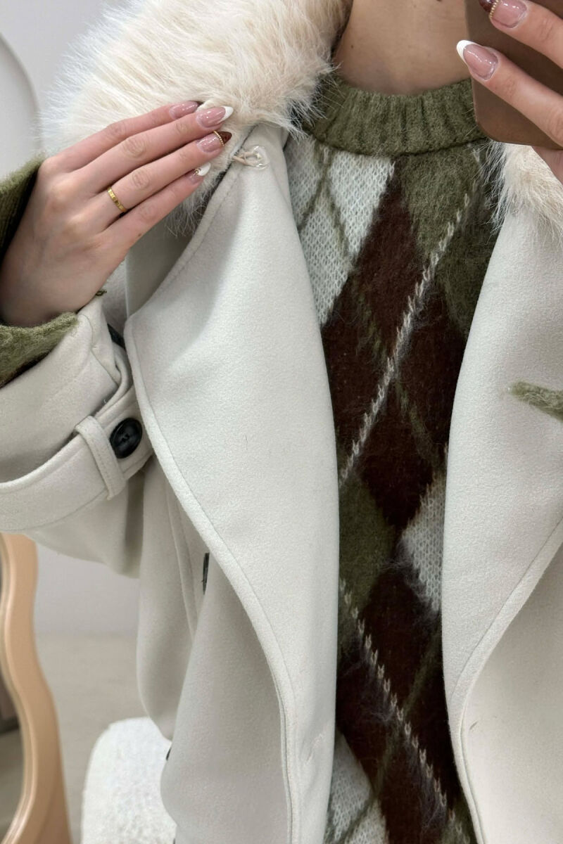 XHAKETE E SHKURTER NJE NGJYRESHE ME GEZOF TE SHKEPUTSHEM PER FEMRA NE NGJYRE KREM - 4