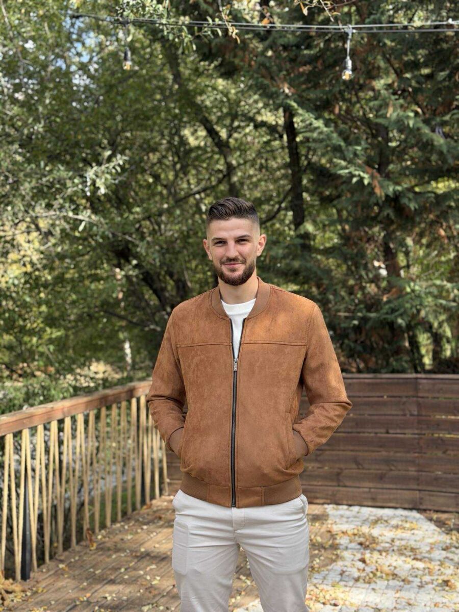 XHAKETË E THJESHTË NJË NGJYRËSHE PËR MESHKUJ NË NGJYRË KAFE TË ERRËT - 3