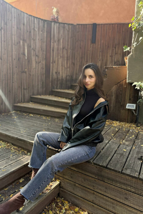 XHAKETË E THJESHTË LEKURE PËR FEMRA NË NGJYRË TË ZEZË - 5