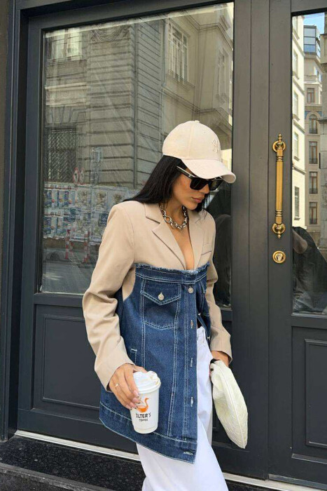 XHAKETË E THJESHTË ME DIZAJN GJYSËM XHINS PËR FEMRA NË NGJYRË BEZHË - 2