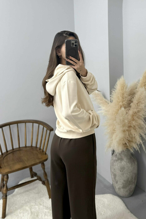 XHAKETE E THJESHTE NJE NGJYRESHE ME KAPUÇ DHE ZINXHIR PER FEMRA NE NGJYRE KREM - 4