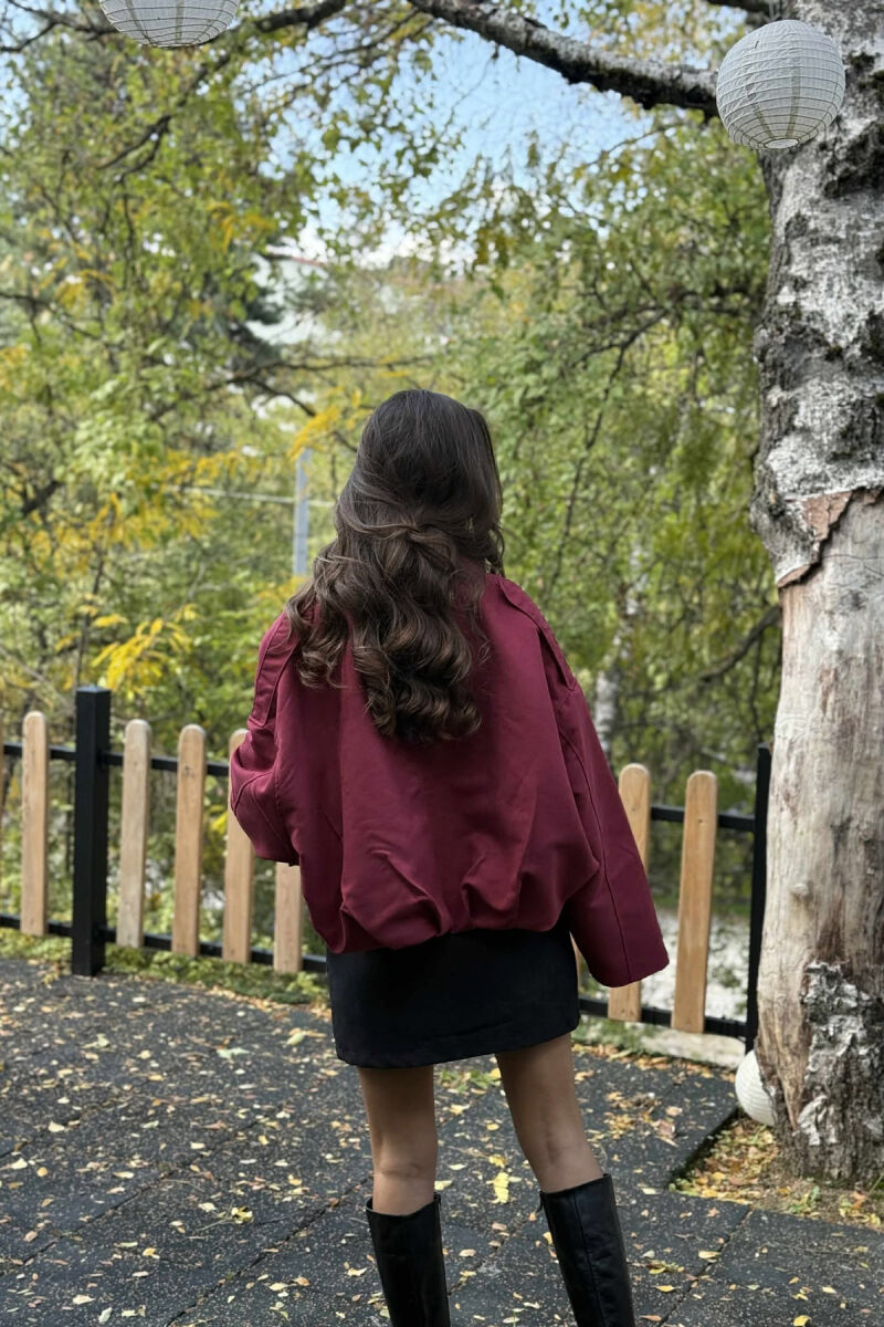 XHAKETË E THJESHTË NJË NGJYRËSHE PËR FEMRA NË NGJYRË VISHNJË - 4