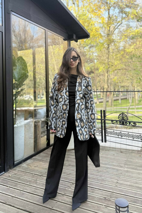 XHAKETE KLASIKE ME DIZAJN LEOPARDI PER FEMRA NE NGJYRE GRI - 4