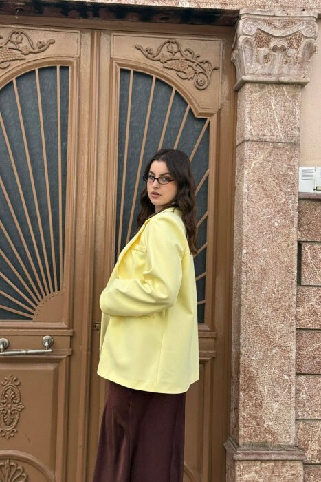 XHAKETE KLASIKE NJE NGJYRESHE PER FEMRA NE NGJYRE TE VERDHE - 4