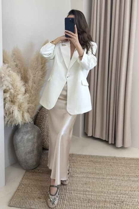 XHAKETË KLASIKE PËR FEMRA NË NGJYRËN E BARDHË - 4