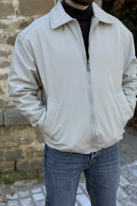 XHAKETË LËKURE NJË NGJYRËSHE ME ZINXHIR PËR MESHKUJ NË NGJYRË GRI TË ZBARDHUR - 1