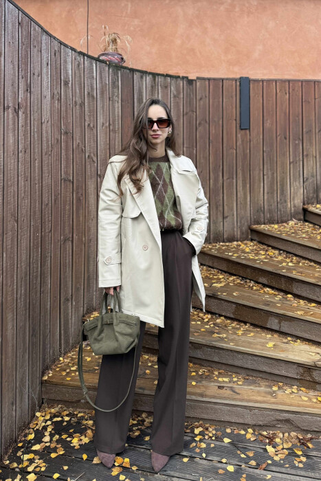 XHAKETË LËKURE PËR FEMRA NË NGJYRËN BEZHË - KLAUDIO FASHION