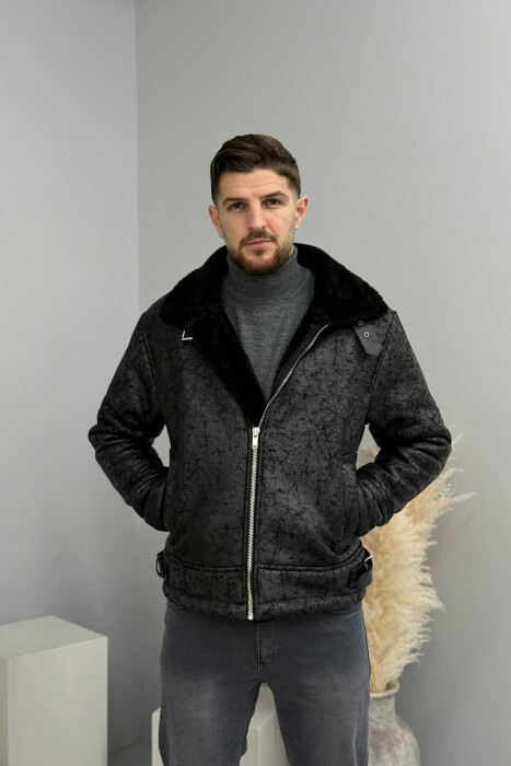 XHAKETE ME PUSH NE PJESEN BRENDA DHE TEK QAFA PER MESHKUJ NE NGJYRE TE ZEZE - 4