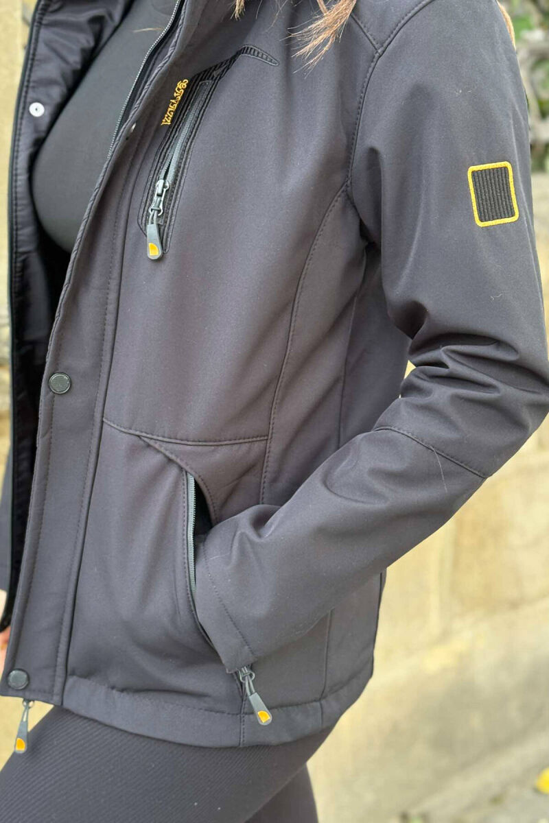 XHAKETË ME PUSH PËR FEMRA NË NGJYRËN E ZEZË - 12