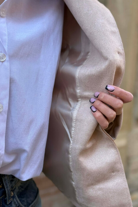 XHAKETË NJË NGJYRËSHE ME XHEPA PËR FEMRA NË NGJYRË BEZHË - 5