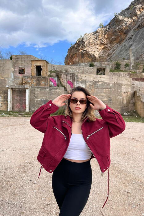 XHAKETË NJË NGJYRËSHE E SHKURTËR PËR FEMRA NË NGJYRËN VISHNJË - 2