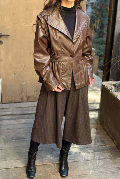 XHAKETË NJË NGJYRËSHE LËKURE ME BEL ELASTIK PËR FEMRA NË NGJYRË KAFE - 3