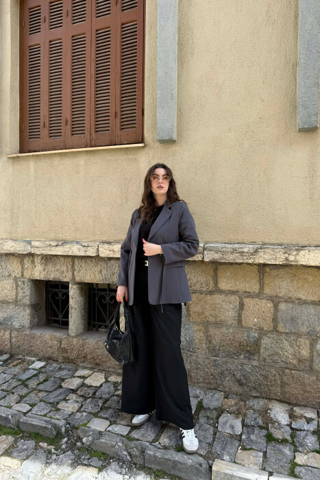 XHAKETE NJE NGJYRESHE ME BUTONA PER FEMRA NE NGJYRE GRI TE ERRET - 4