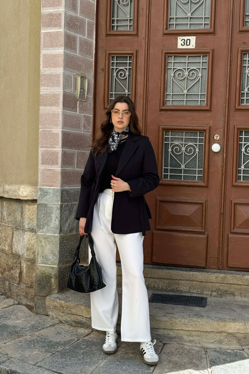 XHAKETE NJE NGJYRESHE ME BUTONA PER FEMRA NE NGJYRE TE ZEZE - 6