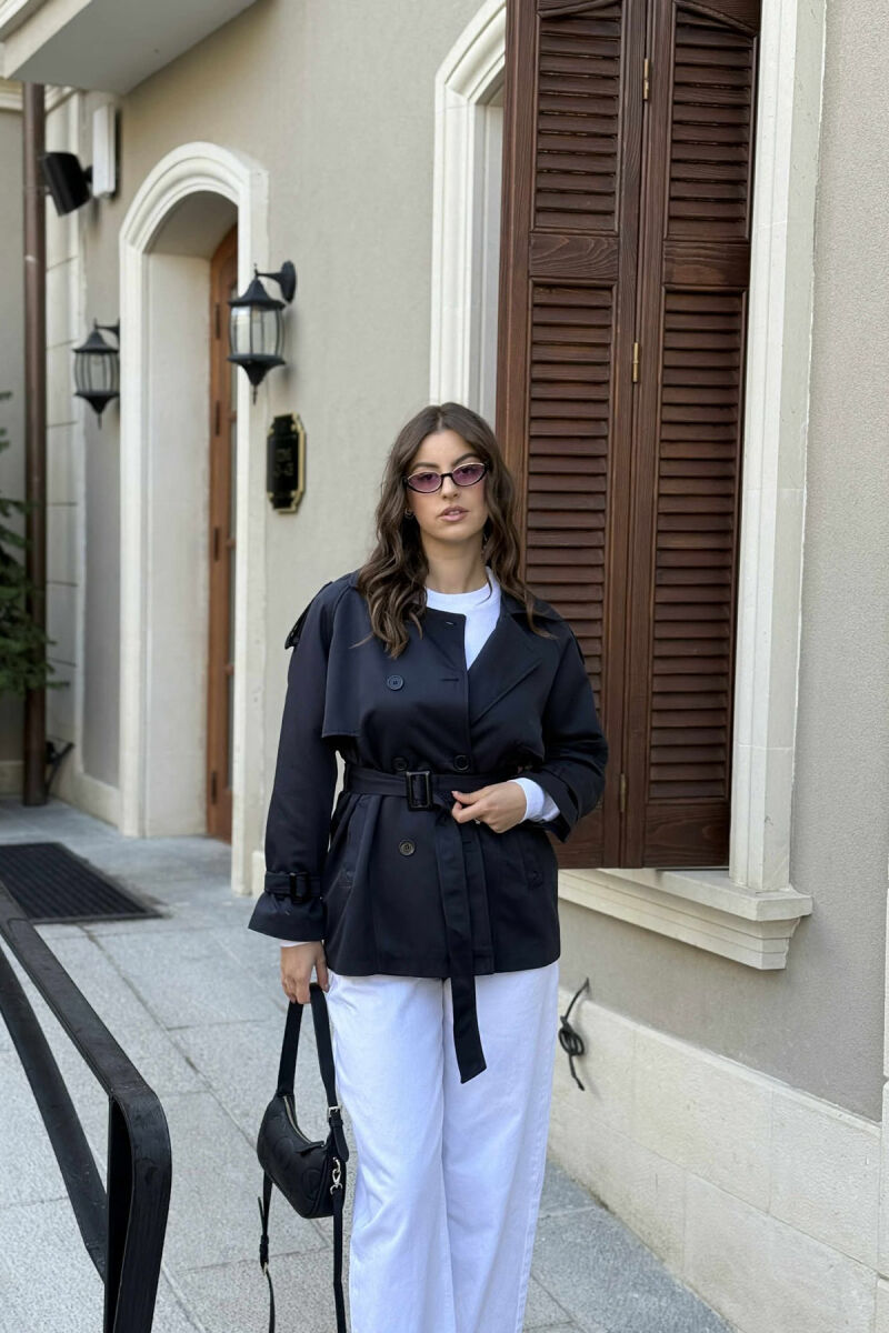 XHAKETË NJË NGJYRËSHE ME DETAJIN E RRIPIT PËR FEMRA NË NGJYRËN BLU E ERRËT - 2