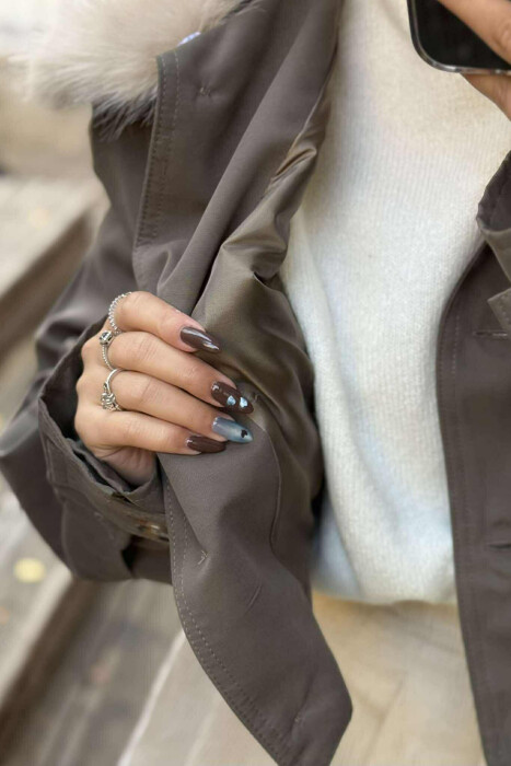 XHAKETË NJË NGJYRËSHE ME GËZOF TË SHKËPUTSHËM PËR FEMRA NË NGJYRË JESHILE - 3