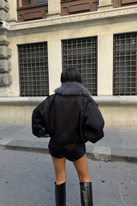 XHAKETË NJË NGJYRËSHE ME GËZOF TË SHKËPUTSHËM PËR FEMRA NË NGJYRË TË ZEZË - 4